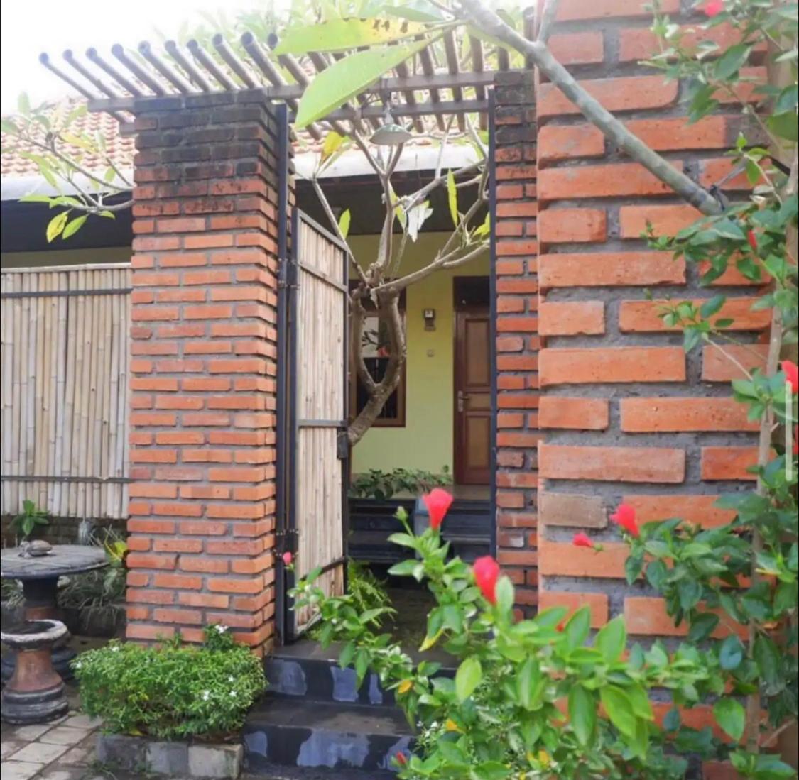 Pili Pili Homestay 6 Legian Zewnętrze zdjęcie