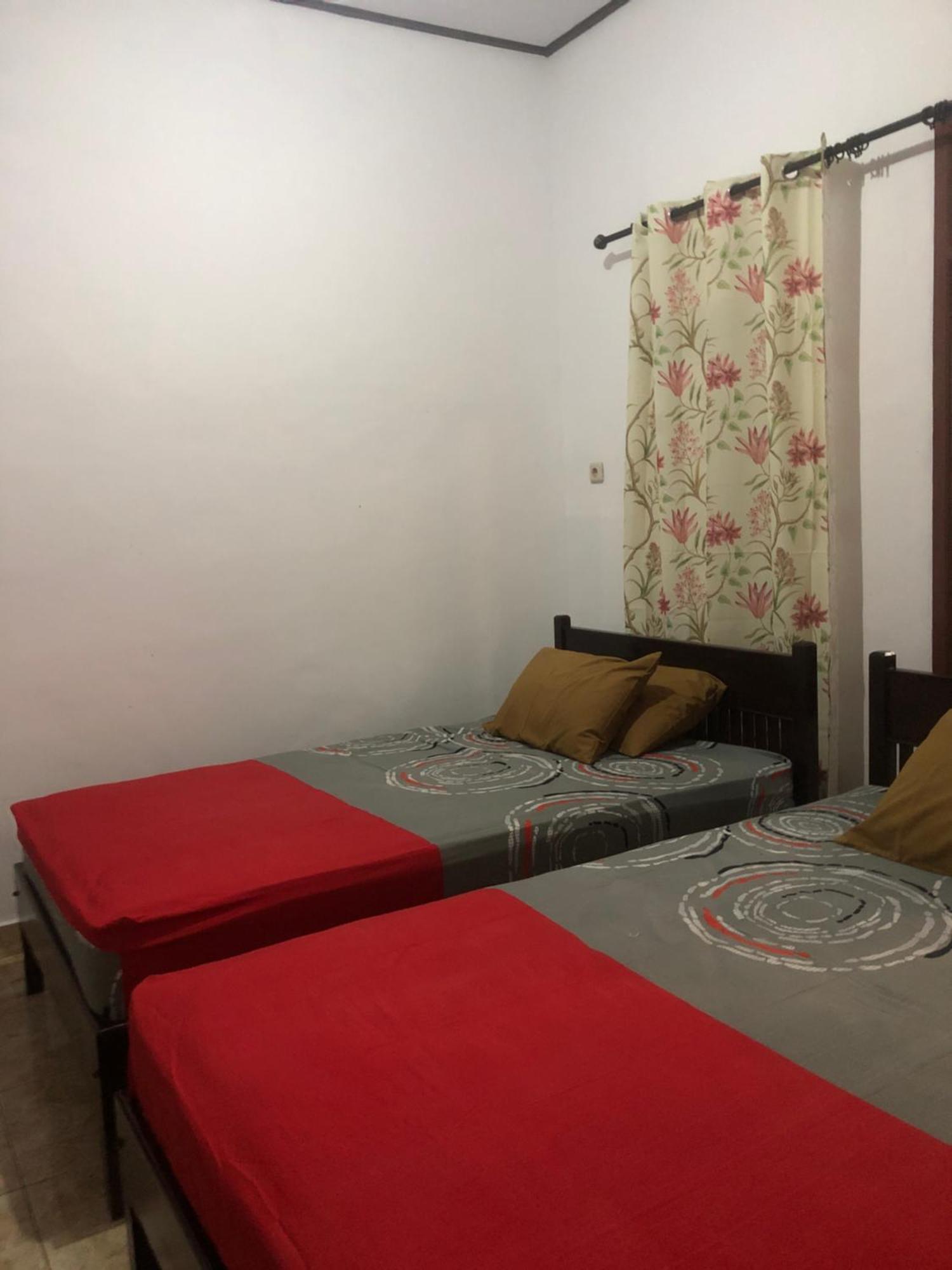 Pili Pili Homestay 6 Legian Zewnętrze zdjęcie