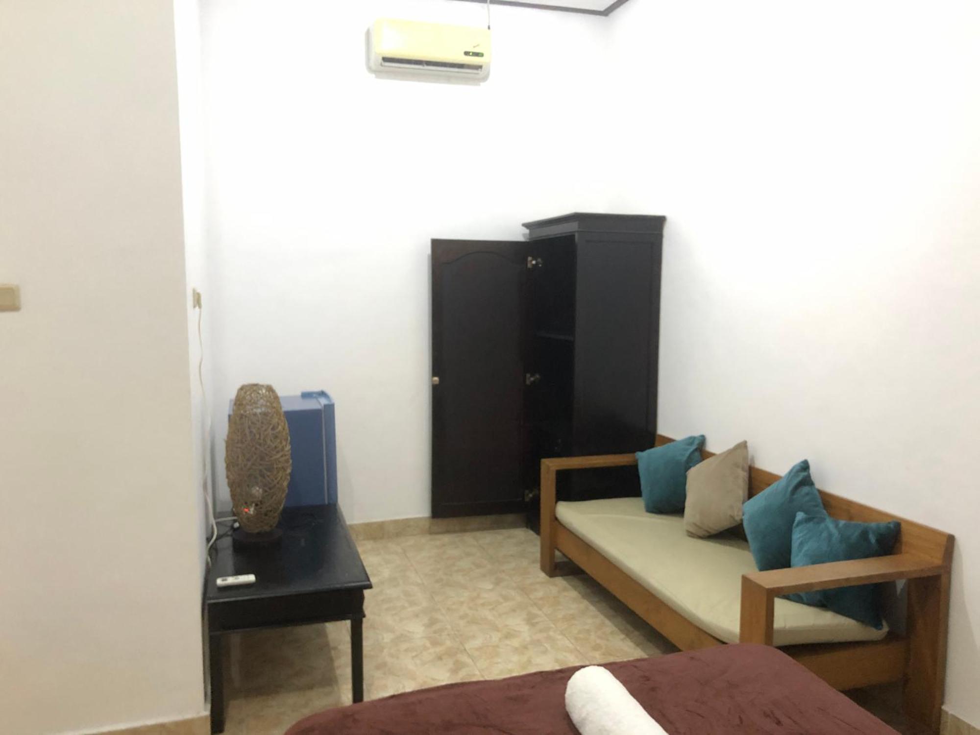 Pili Pili Homestay 6 Legian Zewnętrze zdjęcie